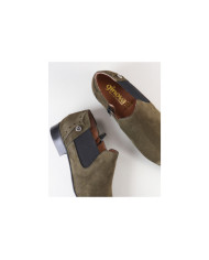 Botins de Senhora Ginova de Ponta Bicuda