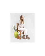 Botas de Senhora Ginova Perforated with Wood Sole