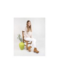 Botas de Senhora Ginova Perfurada com Sola de Madeira