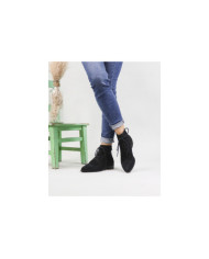 Ginova Rasas Boots with Wholesalers