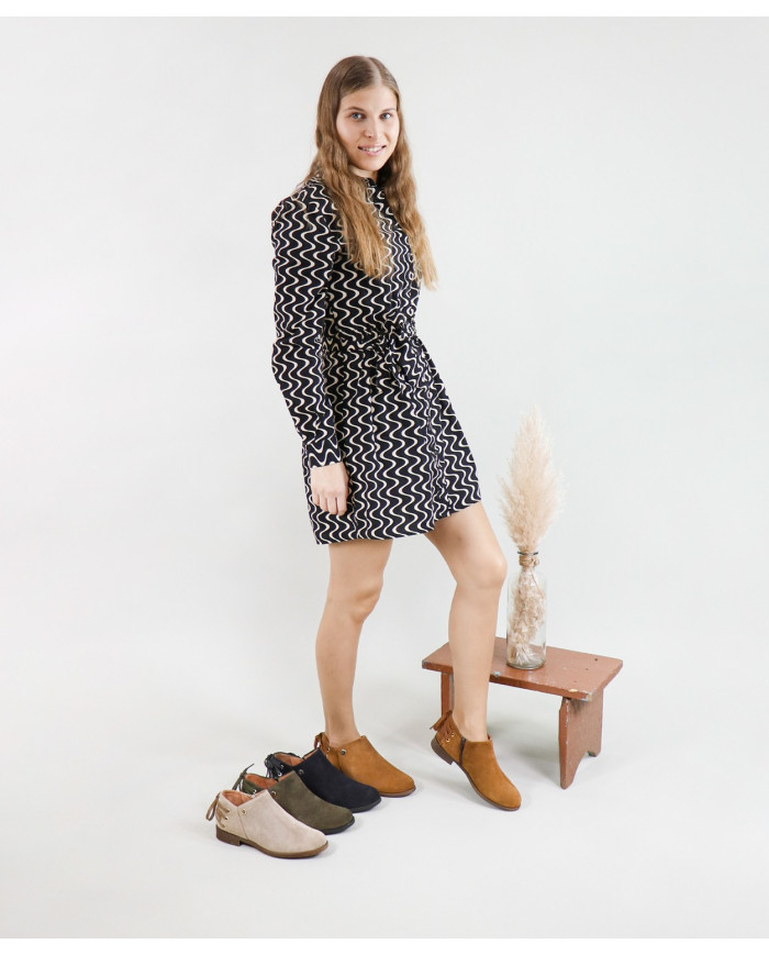 Ginova Rasos Boots with Wholesalers Back