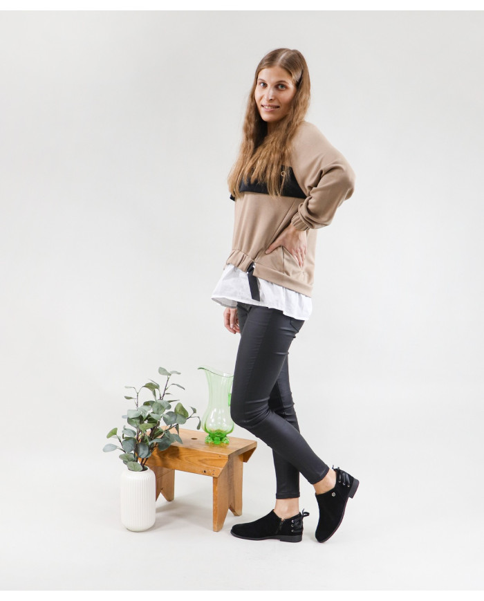 Botins Rasos Ginova com Atacadores Atrás