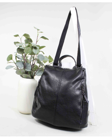 Ladies Backpack in Black with Opening Trace