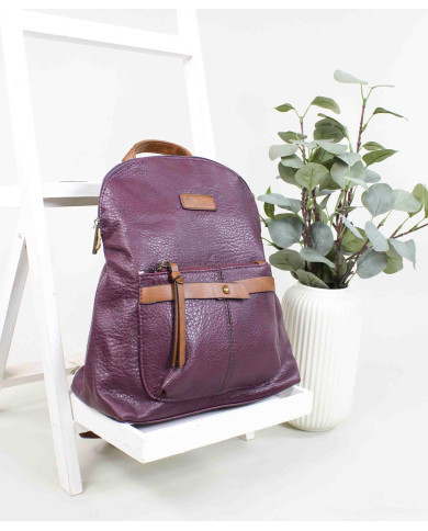 Women's Edge Backpack with Frontal Pocket