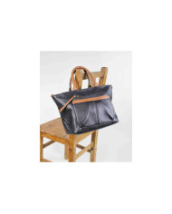 Ladies' Black Case with Frontal Pocket