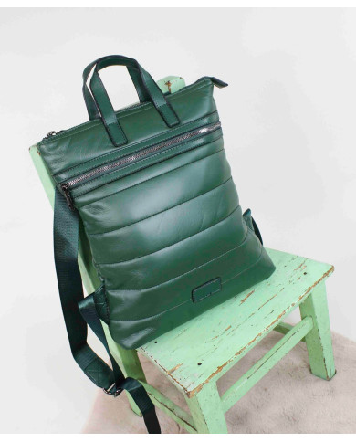 Mochila verde de las mujeres
