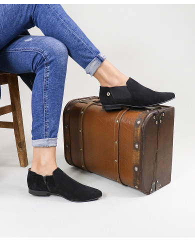 Botins de Senhora Ginova de Ponta Bicuda
