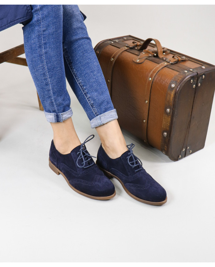 Shoes of Lady Oxford Ginova