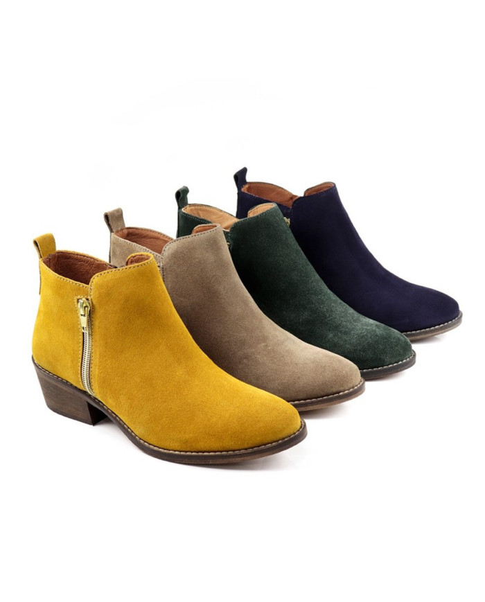 Ladies Boots with Golden Fecho Ginova