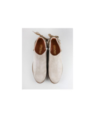 Botins Rasos Ginova com Atacadores Atrás