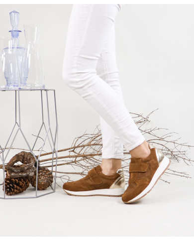 Zapatillas de mujer Ginova con velcro