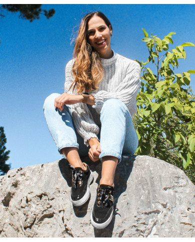 Sapatilhas de Senhora Ginova com Detalhes em Dourado