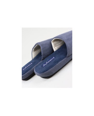 Dos Toneladas de la habitación del hombre