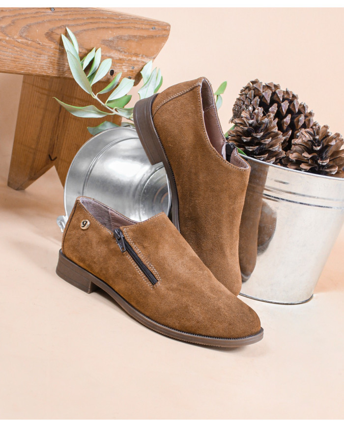 Lady Ginova Shoes with Clasp on the Side