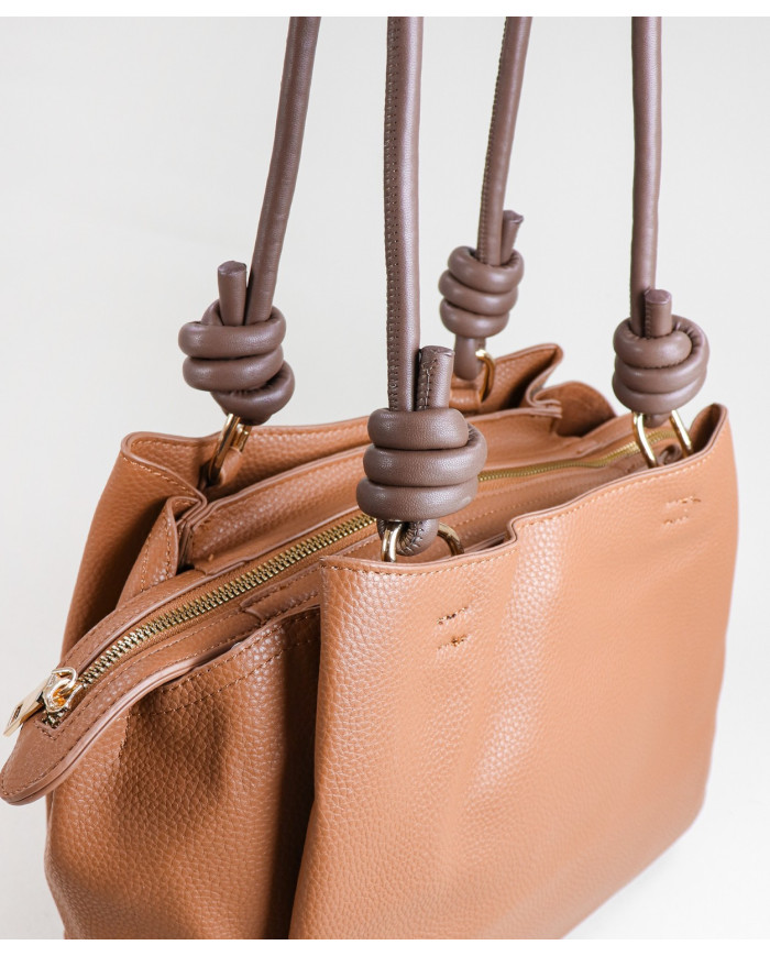 Lady Camel Case with 3 Partitions