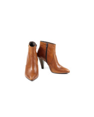 Botas Camel de Salto Alto Ginova em Pele