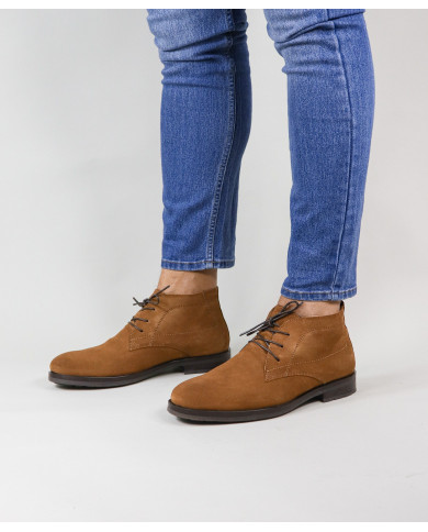Ginova Man Boots with Wholesalers