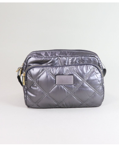 Mochila mochilera con bolsa frontal