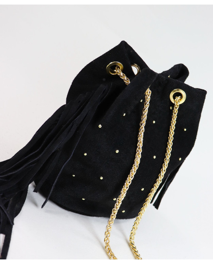 Mala Preta com Corrente Dourada de Senhora