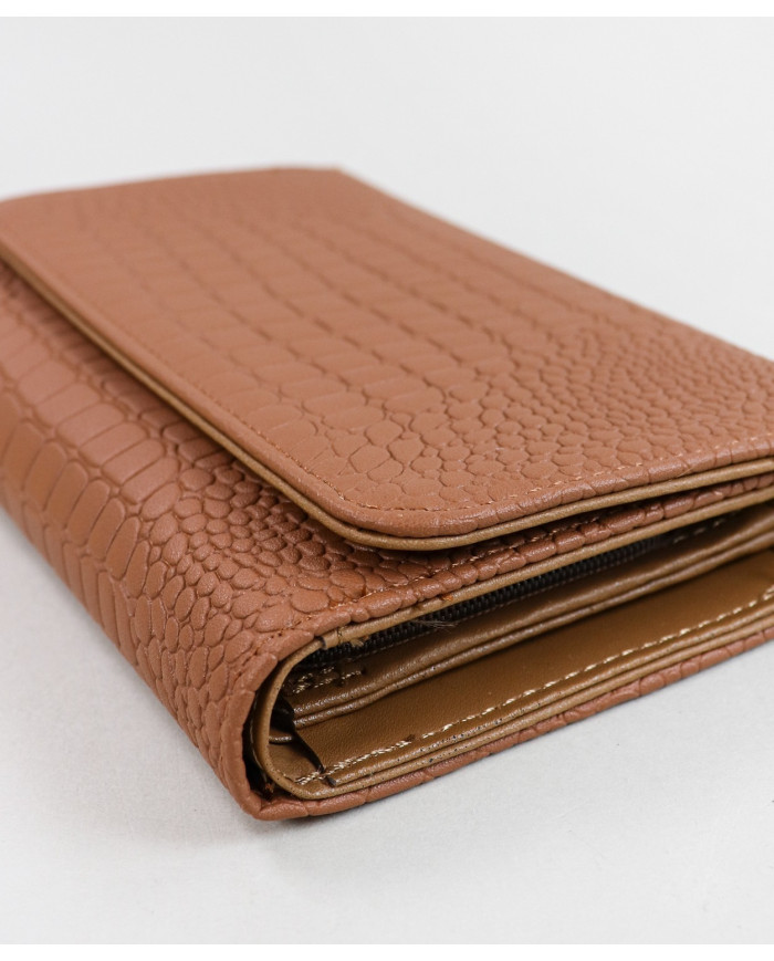 Lady Camel Wallet with Texture