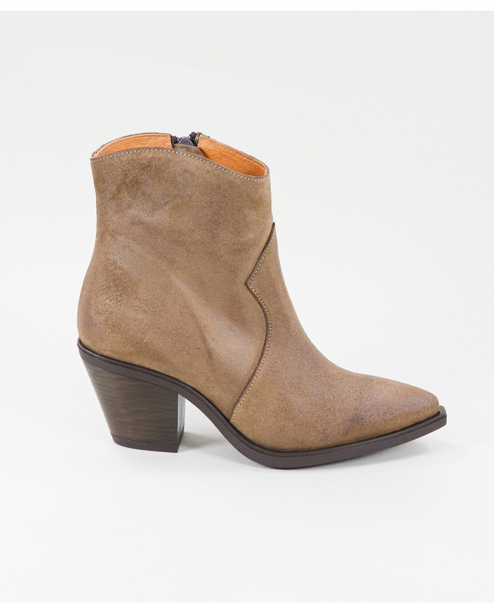 Texana Boots by Senhora Ginova