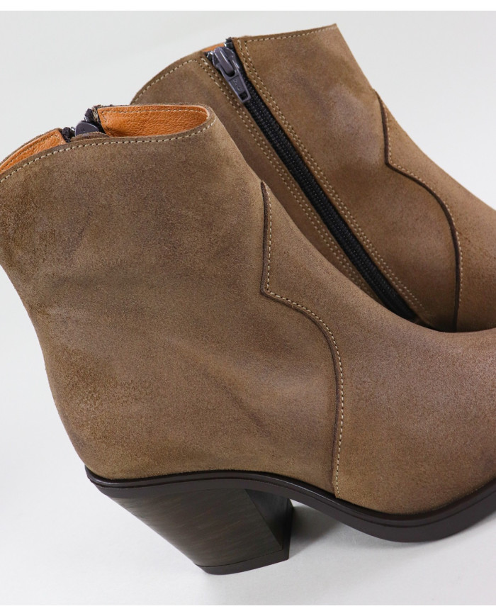 Texana Boots by Senhora Ginova