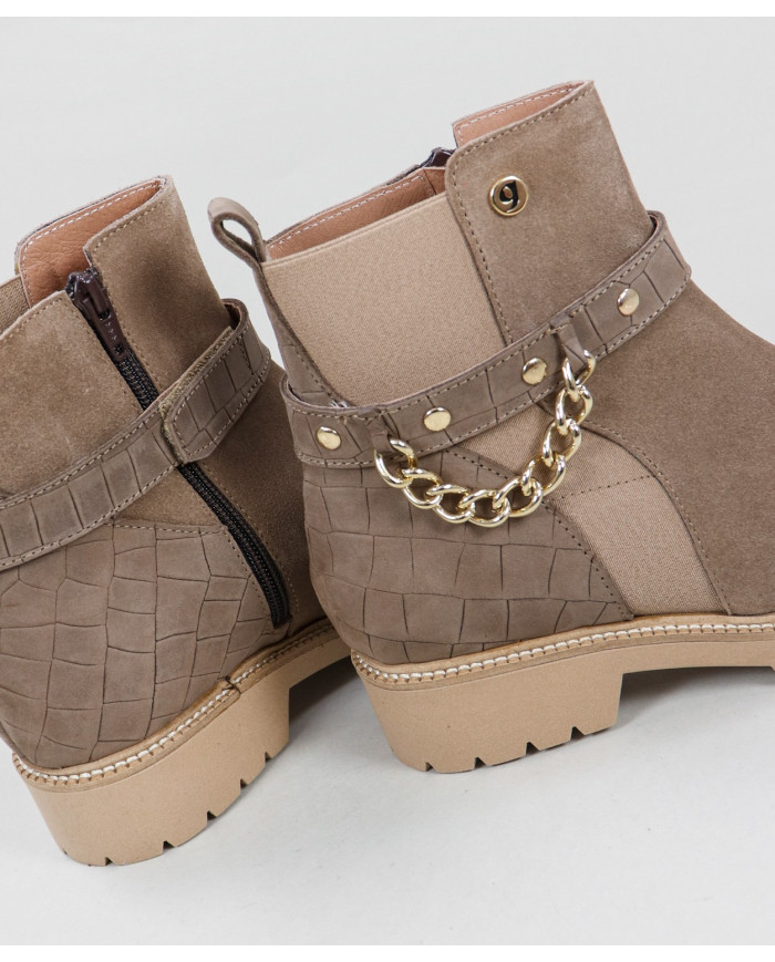 Lady Ginova Boots with Removable Strip