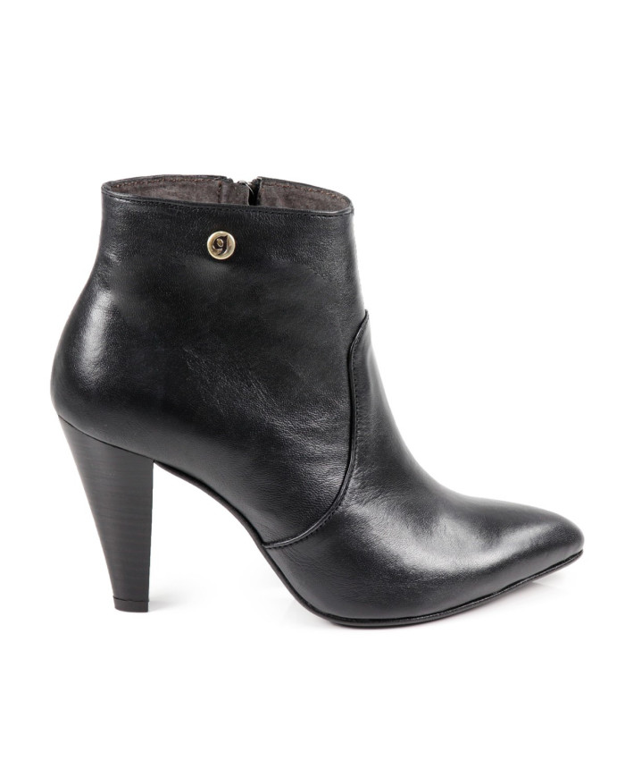 Botas Pretas de Salto Alto Ginova em Pele
