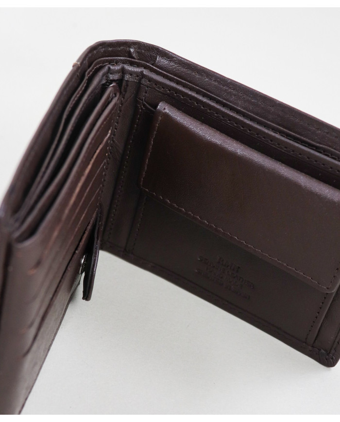 Versatile Leather Man Wallet