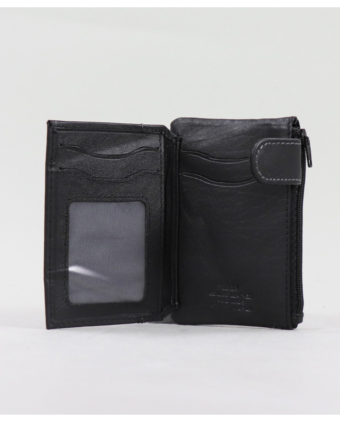 Leather Wallet with Keys Door