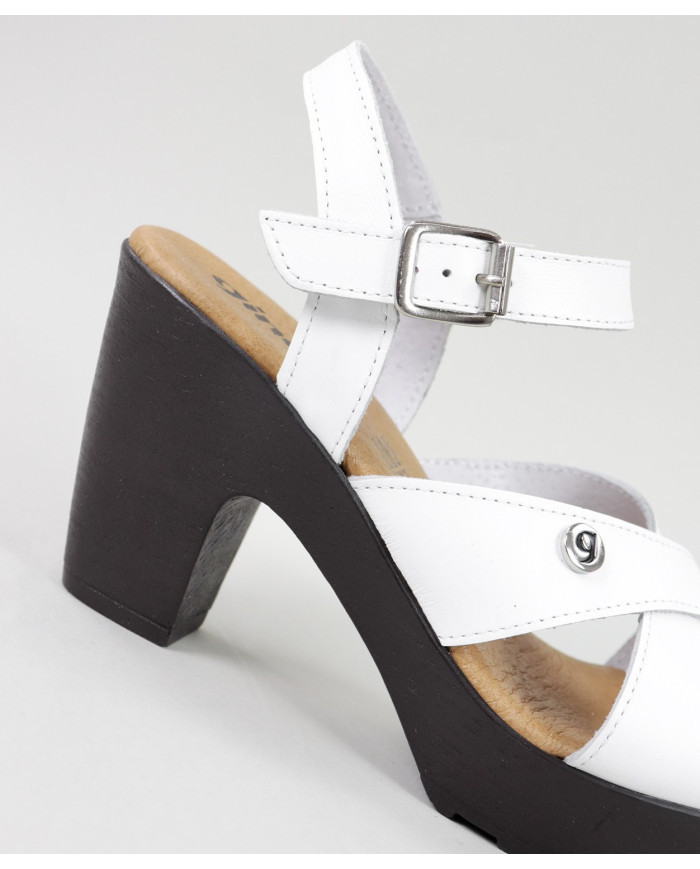 Ms. Ginova Compensated Sandals