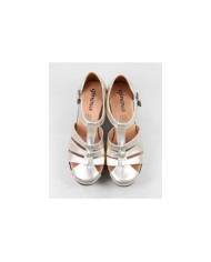 Sandals by Senhora Ginova in Camurça