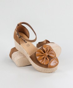 Ginova Lady Sandals with Lace