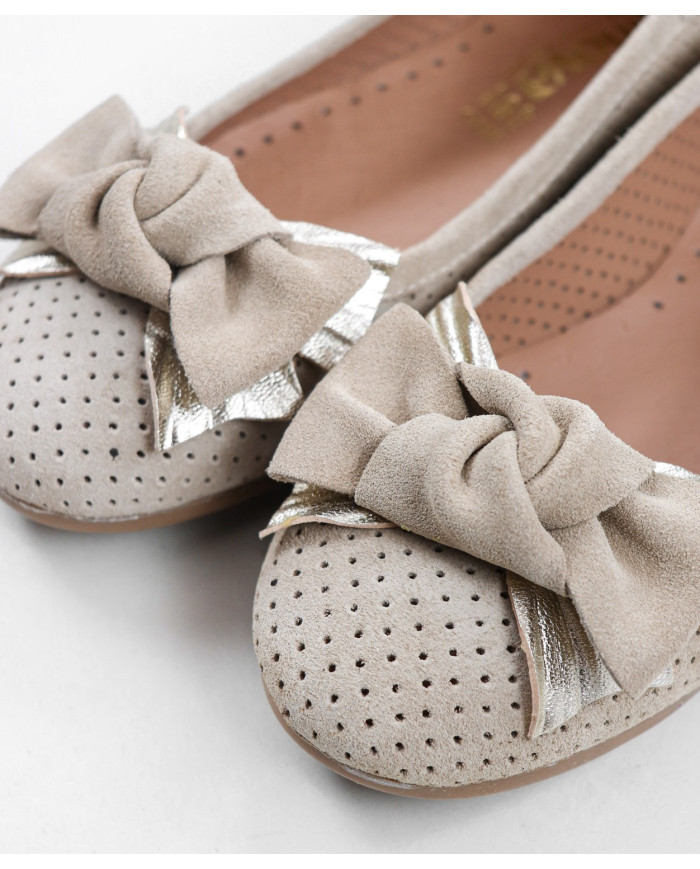 Sabrinas de Senhora Ginova Perfuradas com Laço