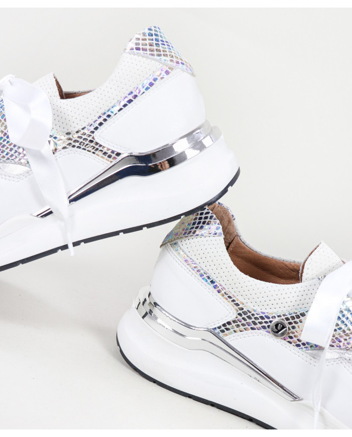 Zapatillas de Mujer Ginova con Cordones Satinados