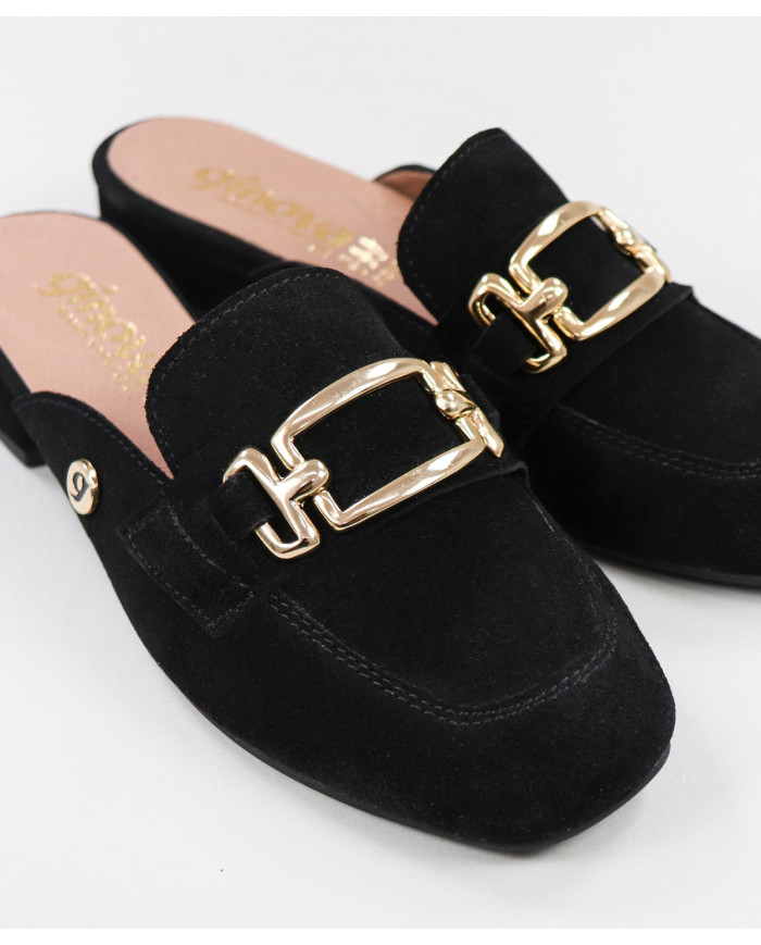 Mules Ginova de Senhora com Aplique Metálico
