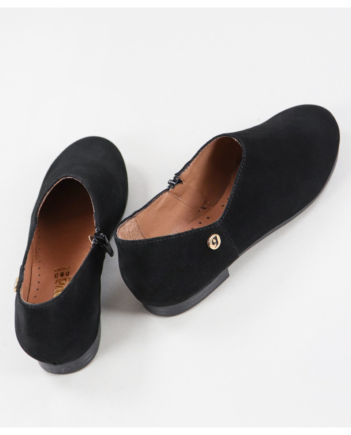 Lady Ginova Shoes with Clasp