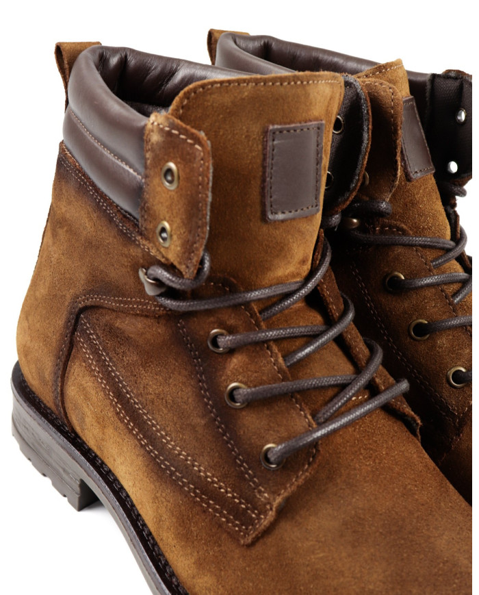 Botas de Homem Ginova com Atacadores
