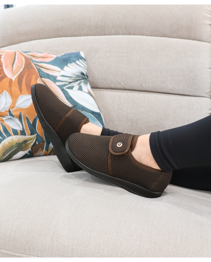 Orthopedic Shoes with Strip in Ladies Velcro Giconfort