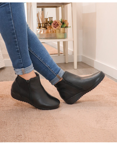 Comfortable Women's Boots with Fecho Ginova