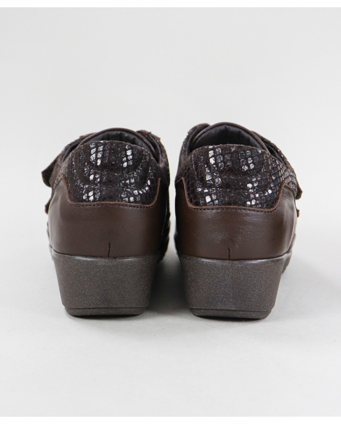 Sapatos de Mulher Ginova com Dupla Tira de Velcro