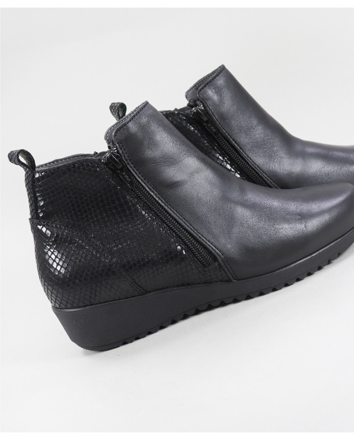 Comfortable Women's Boots with Fecho Ginova