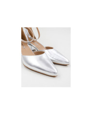 Lady Ginova Shoes with Adjustable Strip