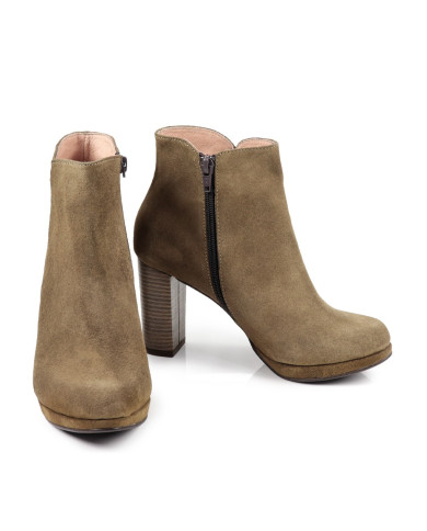 Botas de salto de alta Ginova en Camurça