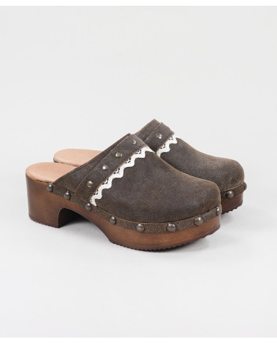 Socas de Senhora Ginova com Renda