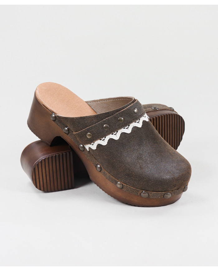 Socas de Senhora Ginova com Renda