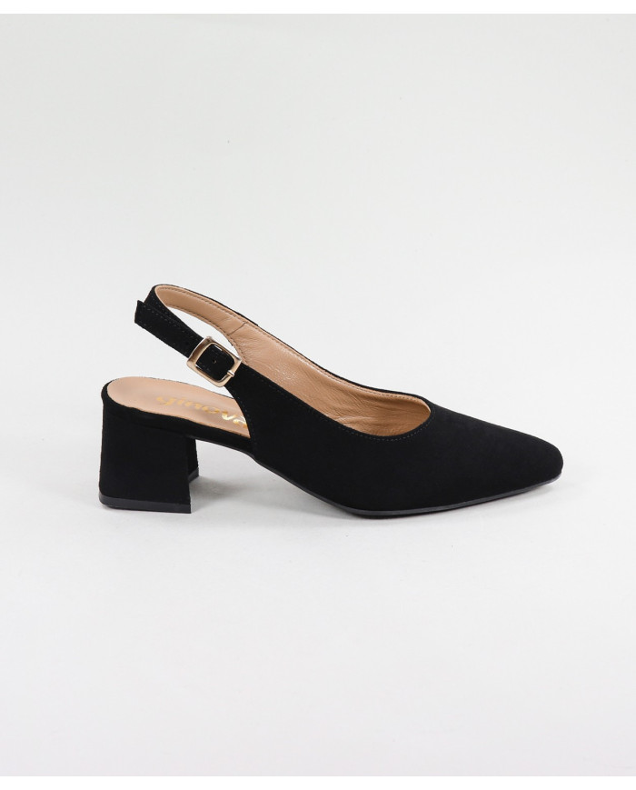Lady Ginova Shoes with Middle Heel