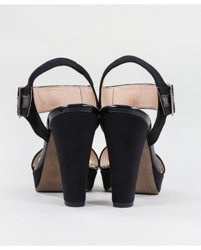 Lady Ginova Shoes Compensated