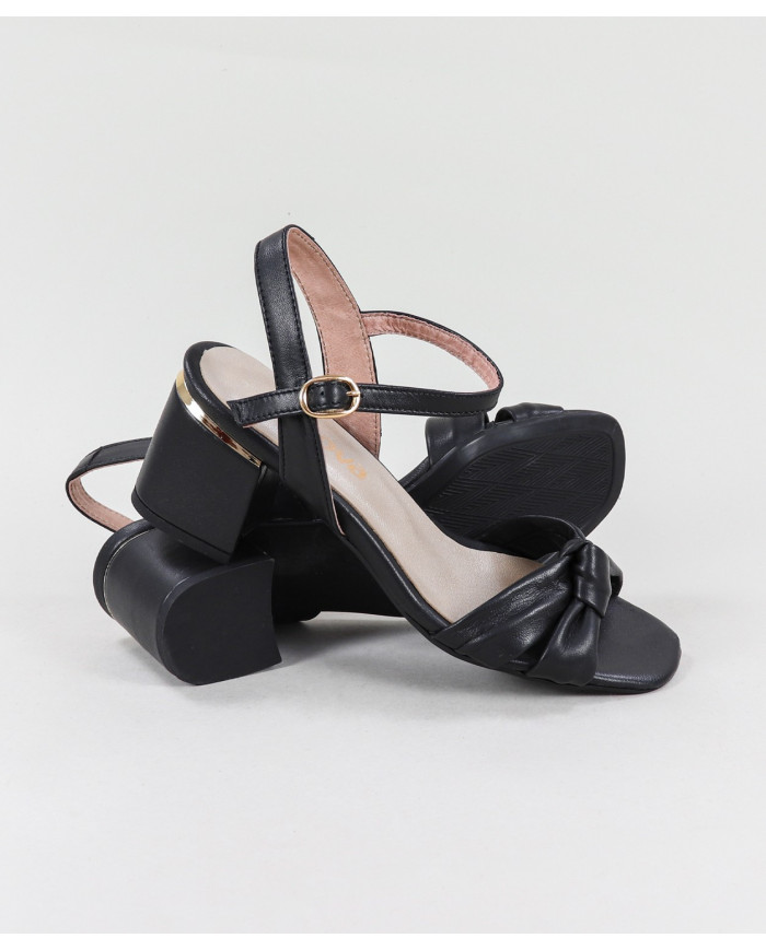 Sandals by Senhora Ginova with Node