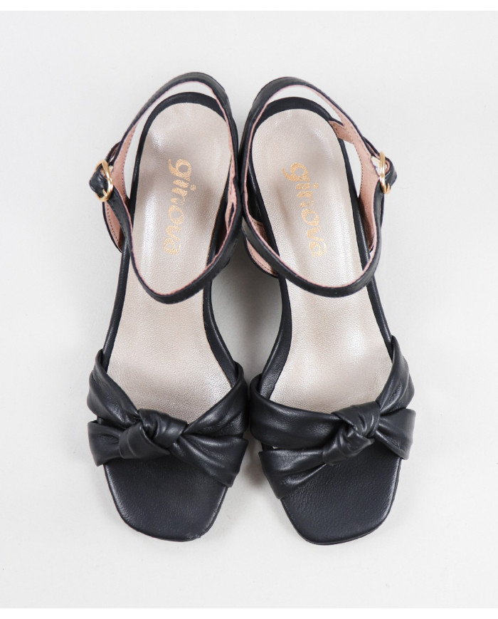 Sandals by Senhora Ginova with Node